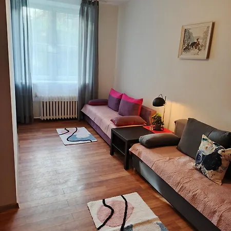 W Kamiennicy Na Starowce Apartment *